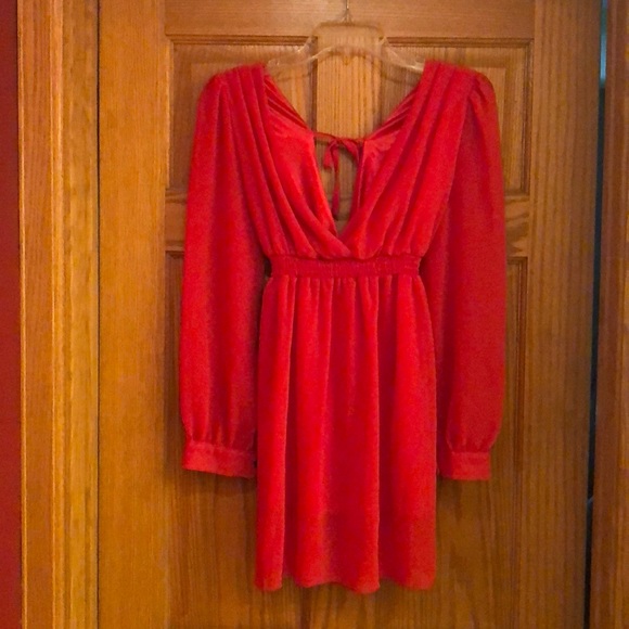 Dress - Picture 1 of 2